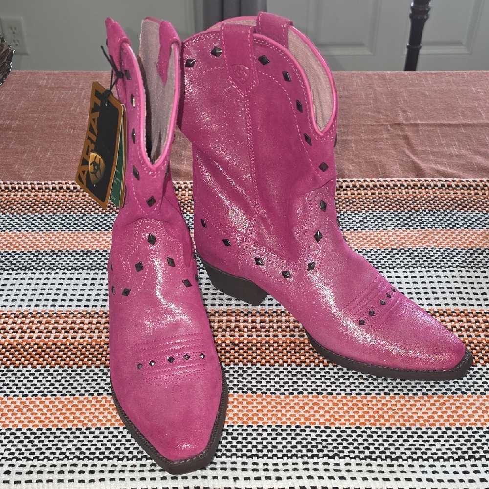 Ariat Sparkling Fuchsia Heeled Boots NWT